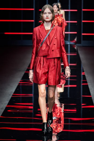 Look 56